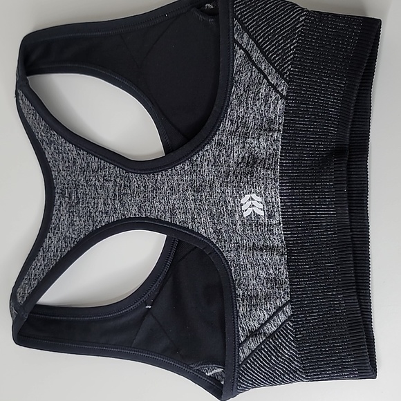 NWT Support Brushed Sculpt asymmetrical Sports Bra - All in Motion - Picture 9 of 12